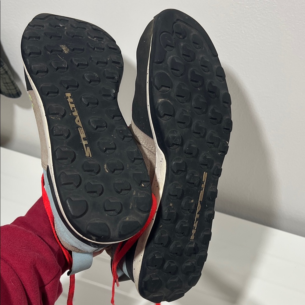 Adidas Five Tennies Cycling/Hiking sneaker - Picture 4 of 5